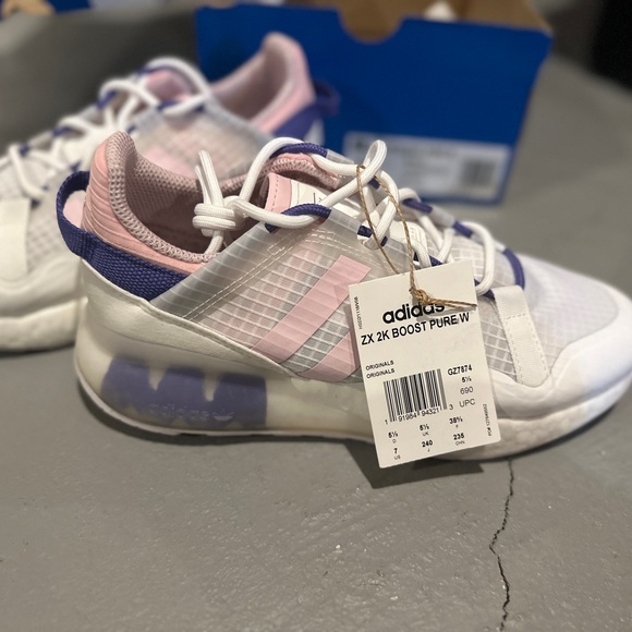 Women’s Adidas ZX 2K Boost Pure W Runners
Brand new - Picture 3 of 6